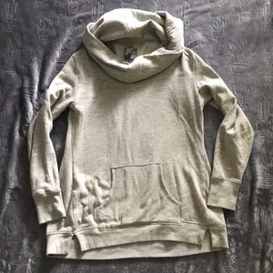 🍋 Old Navy Sweatshirt with Cowl Neck in Gray